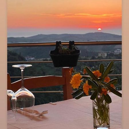 Restorant Hotel Xheni Драч Екстер'єр фото