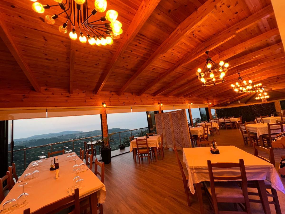Restorant Hotel Xheni Драч Екстер'єр фото